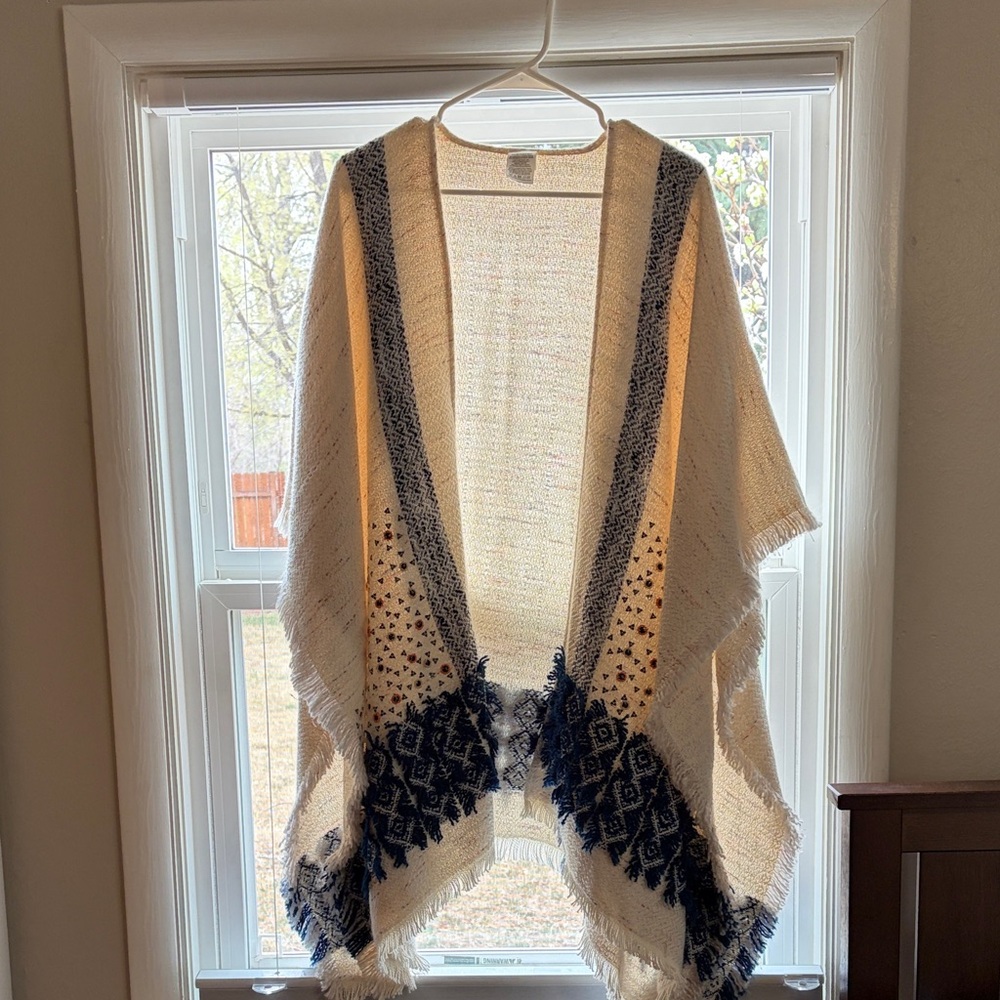 Anthro Cream and Navy Boho Fringe Shawl